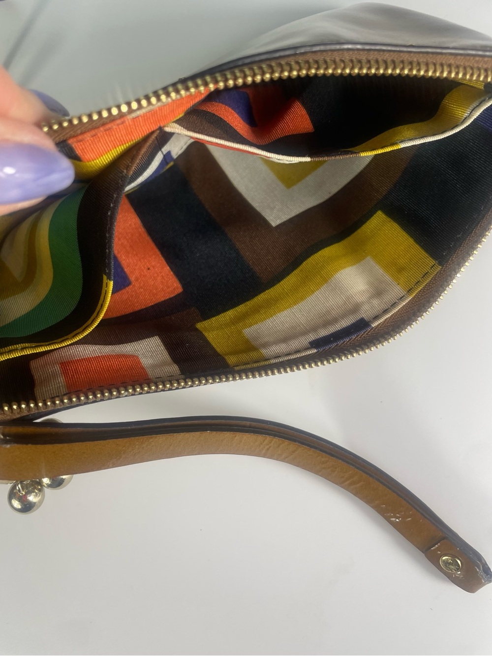 Kate Spade NY Harrison St Jenny Ann Patent Wristlet Y2K - Picture 10 of 11